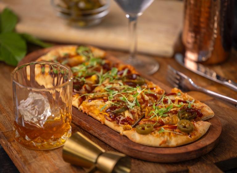 Flatbread Pizza - Hotel Napoleon Photo 4